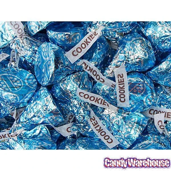 Hershey's Kisses Blue Foiled Cookies N Creme Candy: 60-Piece Bag - Image 4